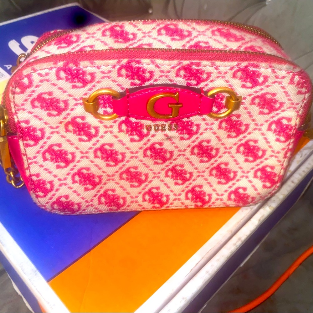 Guess crossbody bag